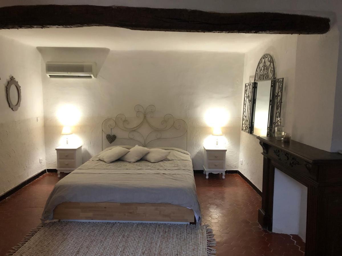 Moulin A Huile Chambre D'Hotes Vins-sur-Caramy Exteriér fotografie